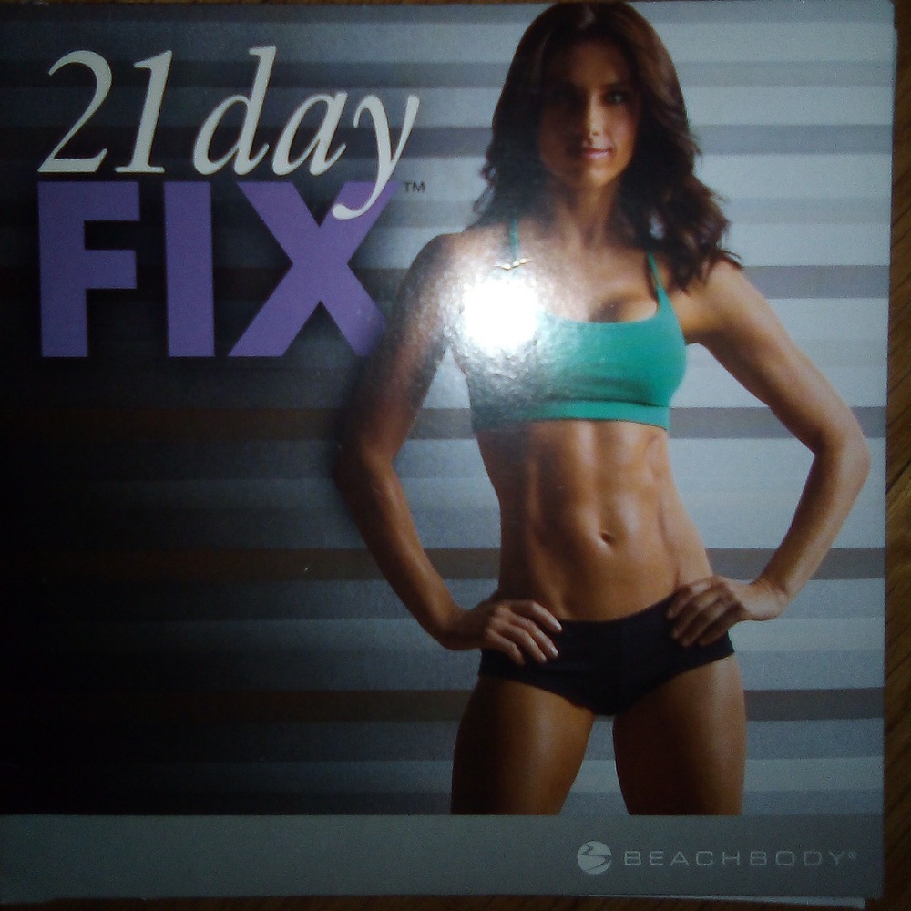 Beach body, 21 day fix cds... Never used